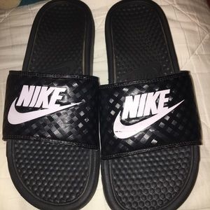 Nike slides